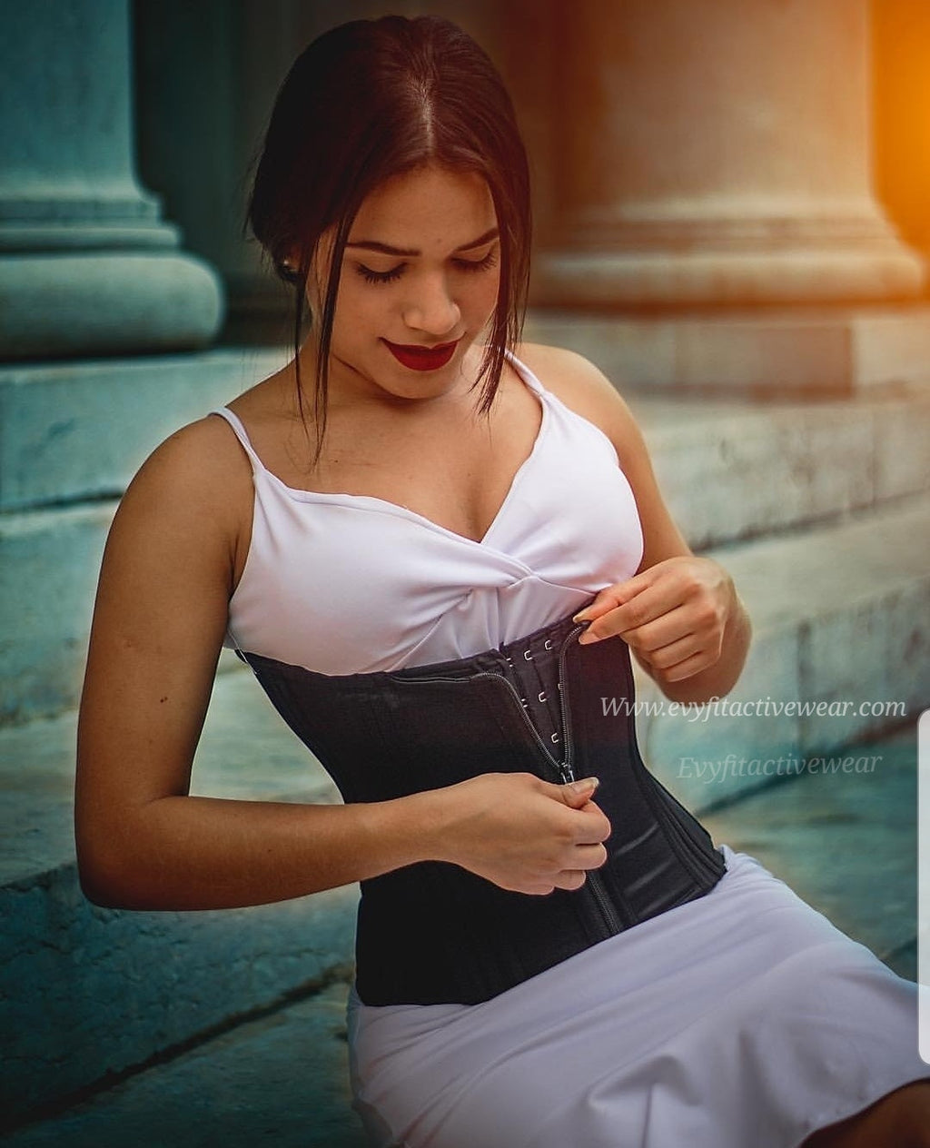 BLACK WAIST TRAINER